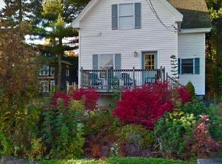 26 Parker St, Bangor, ME 04401
