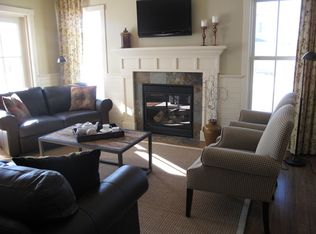 130 Allen Rd E, South Burlington, VT 05403