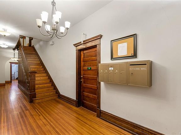 5th image of 207 N 26th St #Ub