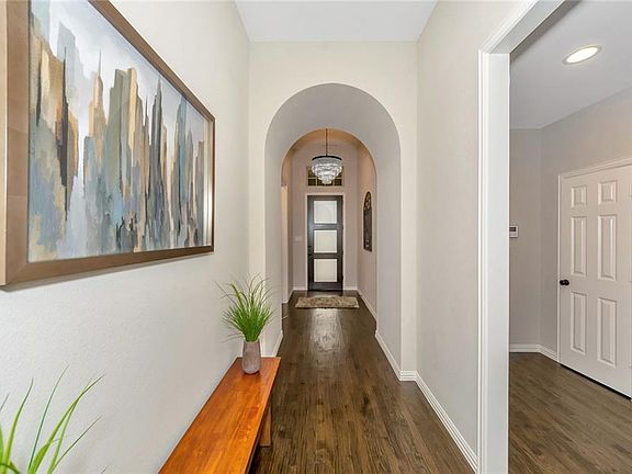 3rd image of 9329 Kaitlyn Ct