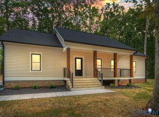 21 Holman Mill Rd, Farmville, VA 23901