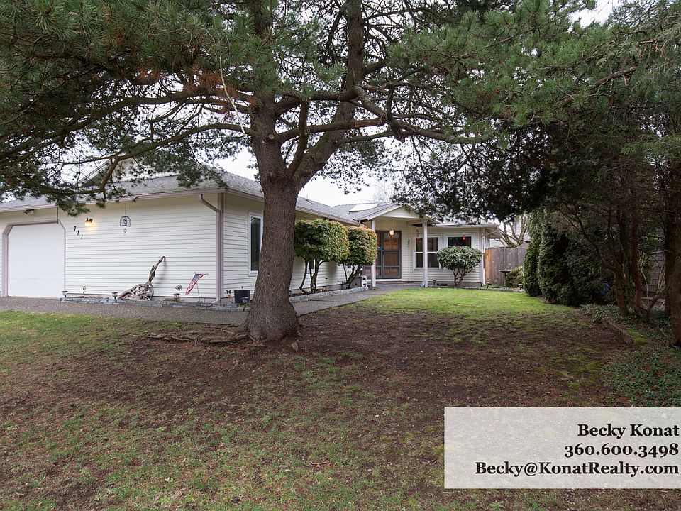 1st image of 711 NE 160th Ave