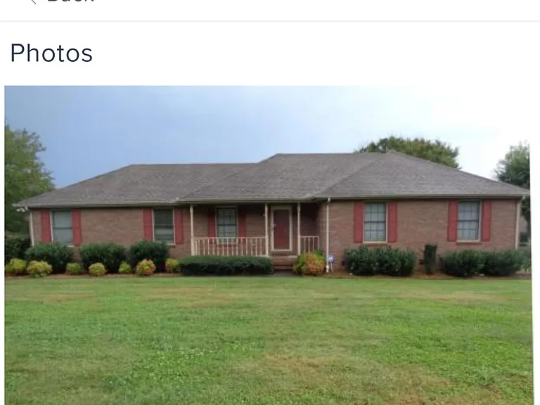 109 Windbriar Dr — Photo 1