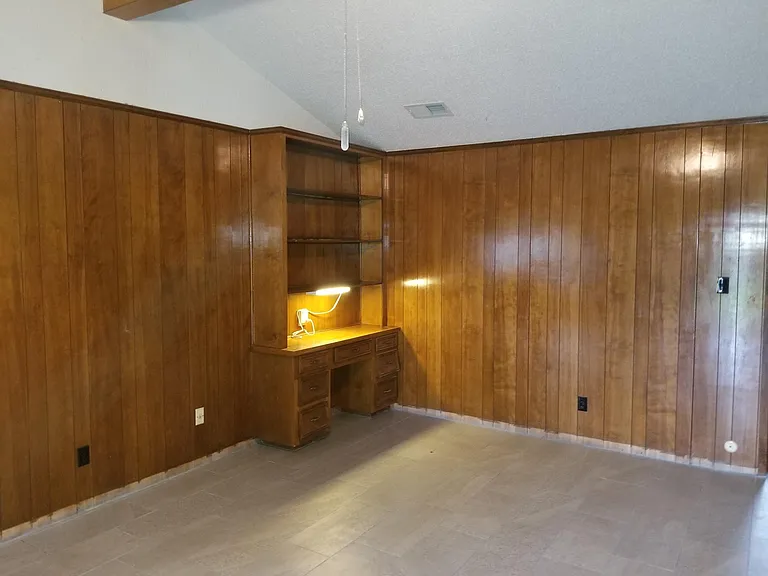 518 Walnut St — Photo 3