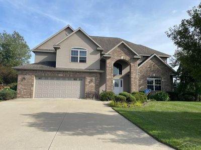 4460 Island Dr W, Saginaw, MI, 48603