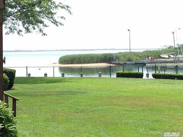 2nd image of 462 Mariners Way