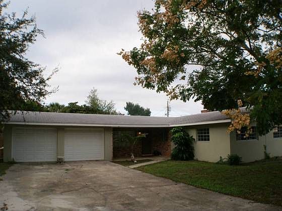 2nd image of 118 Highview Dr