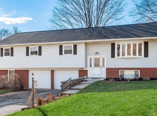 3150 Meadowbrook Dr NE, Lancaster, OH 43130
