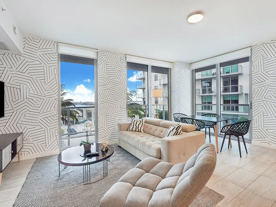 3900 Biscayne Blvd #7-ID1263814P