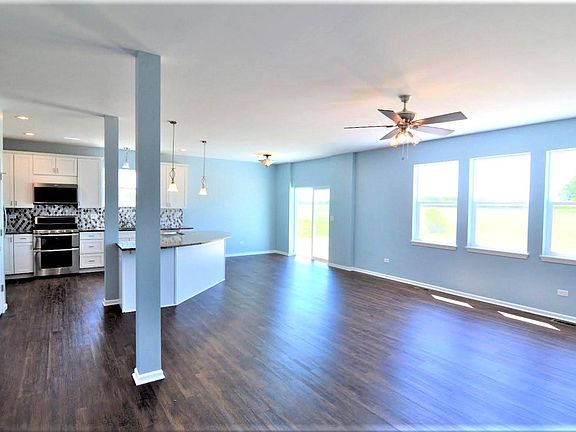 3rd image of 26011 W Highland Dr