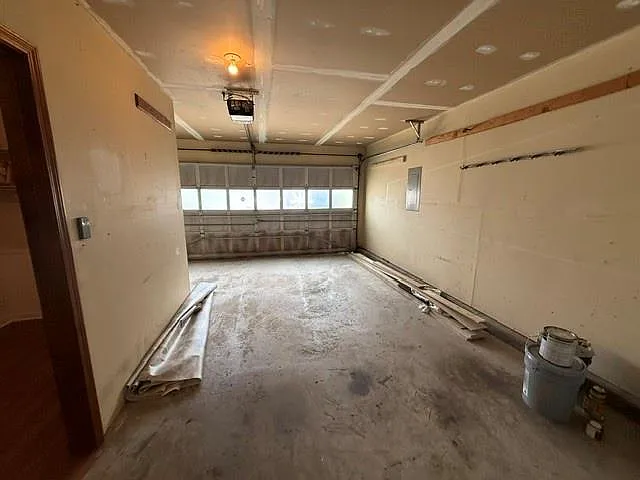 8351 Post Oak Ct — Photo 25