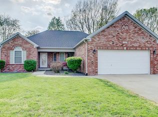 2242 McClennan Ct S, Columbus, IN 47203