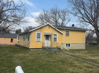 W1416 Locust Rd, Genoa City, WI 53128