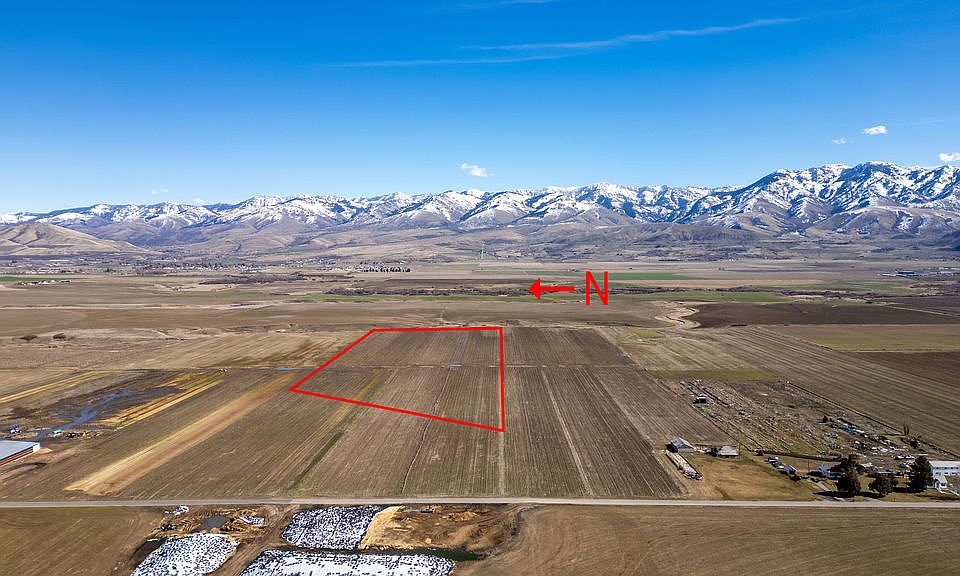 1st image of 1250 N Main