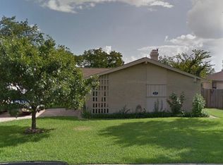2878 Old North Rd, Farmers Branch, TX 75234