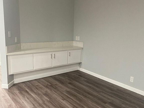 5th image of 11701 Texas Ave APT 204