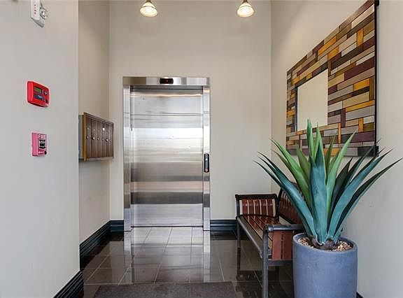 2nd image of 223 N Peters St APT 3B