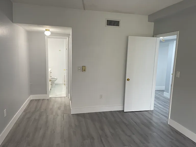 9175 SW 77th Ave #306 — Photo 22