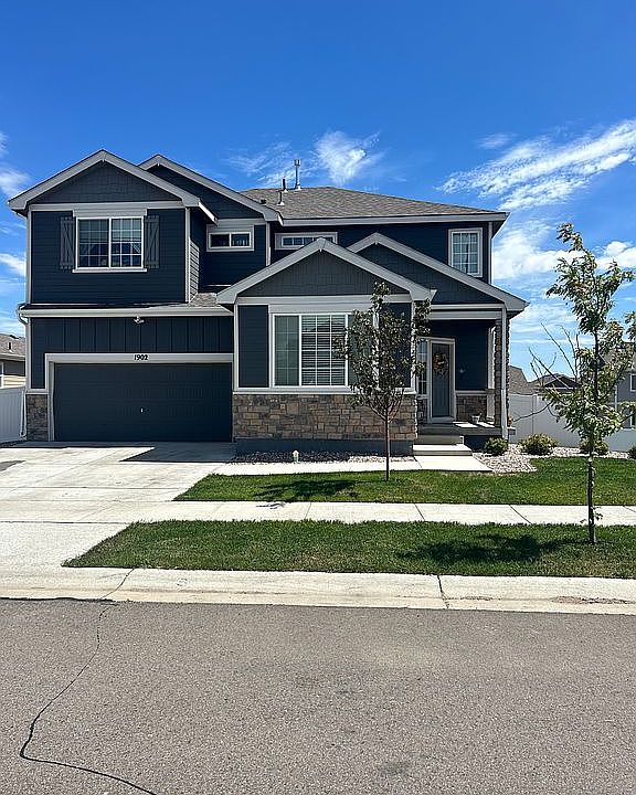 1st image of 1902 104th Avenue Ct