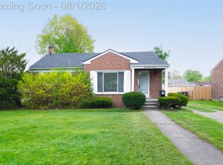 11316 Arcola St, Livonia, MI 48150