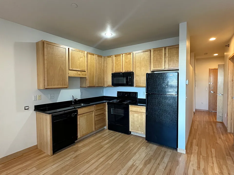 Design of the Smallest Apartment Kitchen
