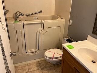3rd image of 1921 Friedrica St