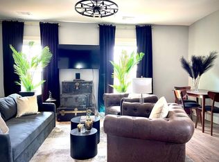 1715 Payne St APT 2, Evanston, IL