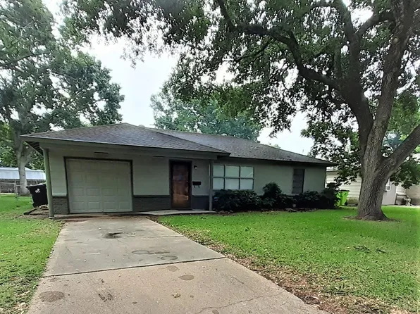 1213 Tobola St, Rosenberg, TX 77471