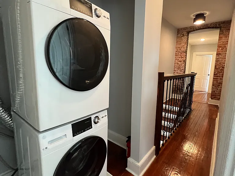 Full Size Laundry