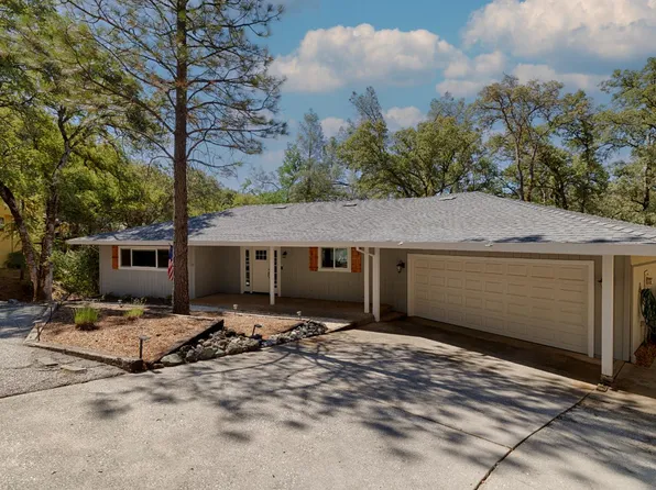 11892 Warbler Way, Penn Valley, CA 95946
