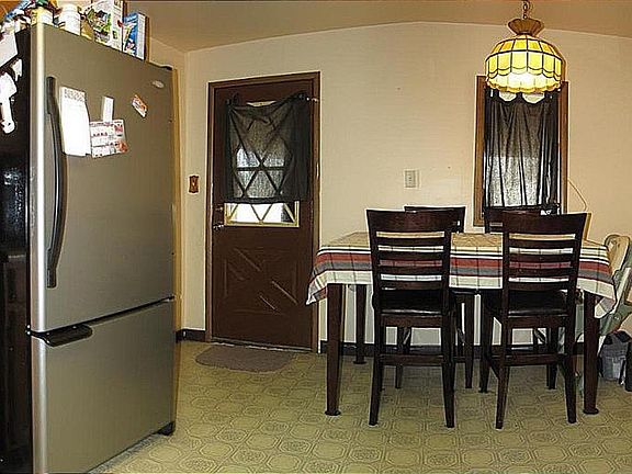 4th image of 407 N Morton Ave
