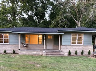 705 W Caddo Ave, Wilburton, OK 74578