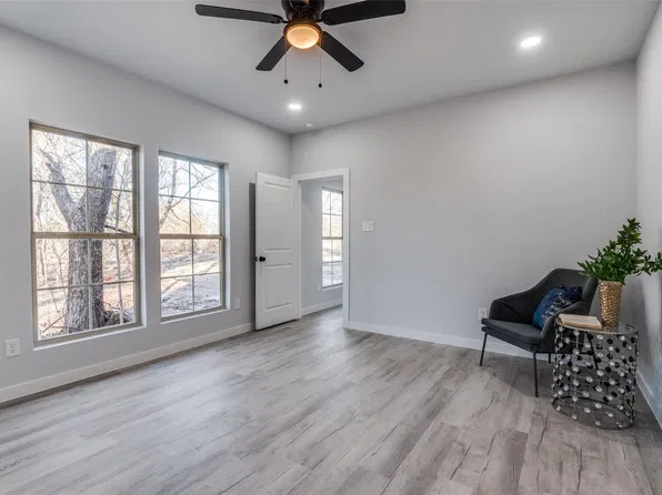 418 Kelly Ln, Kemp, TX 75143
