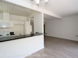 18339 Collins St APT 36, Tarzana, CA 91356