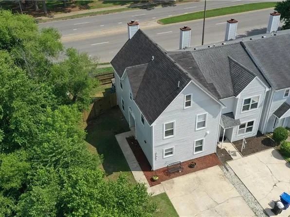 4701 Padma Ct, Virginia Beach, VA 23462