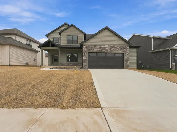 1176 Arthur Heights Dr, Fort Wayne, IN 46818