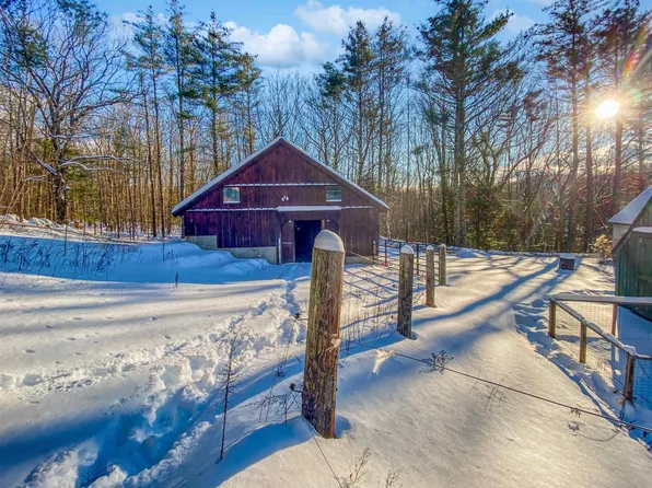 54 Winterberry Lane, Ashland, NH 03217