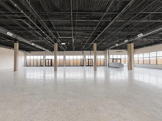 Studio, $31,263 — Photo 3