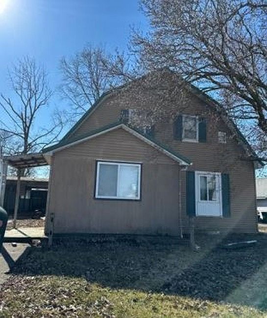 218 W Main St, Poseyville, IN 47633 Zillow