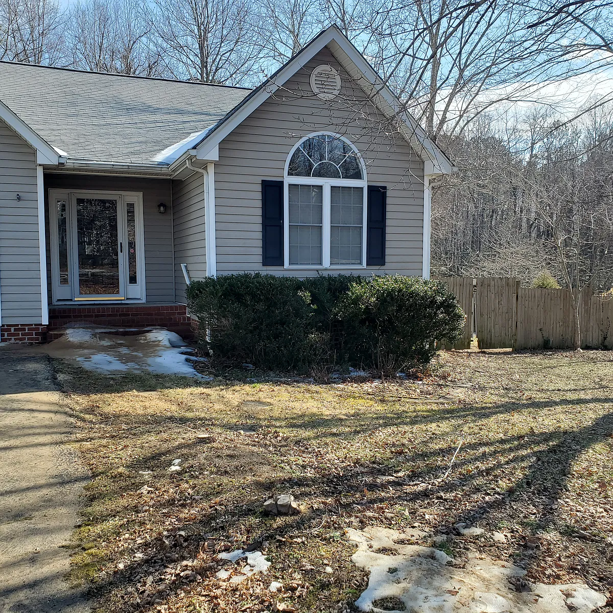Building Photo - Oakdell Dr