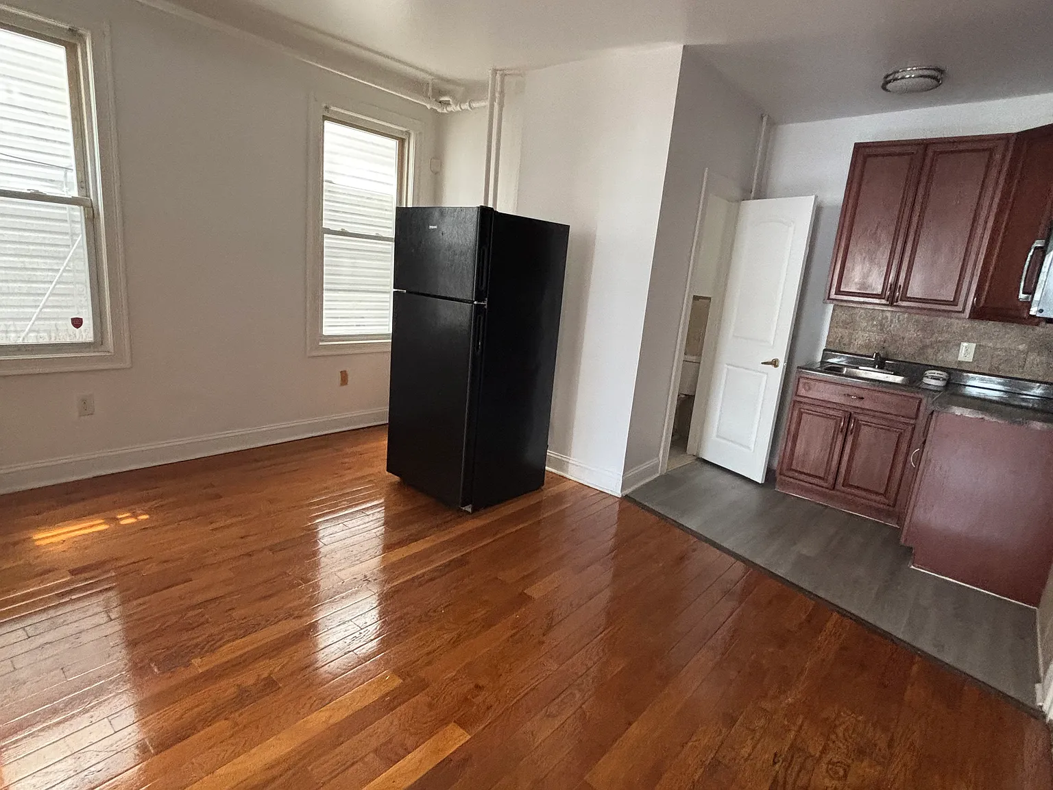 2 bed, $1,850 — Photo 3