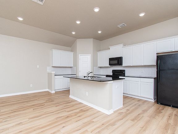 5th image of 1228 Monte Verde Dr