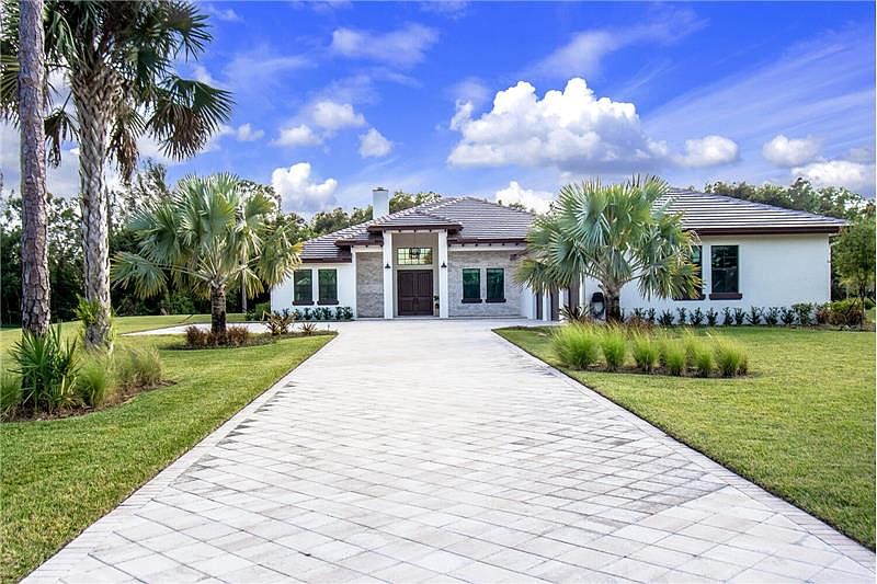 1st image of 11981 Torreyanna Cir