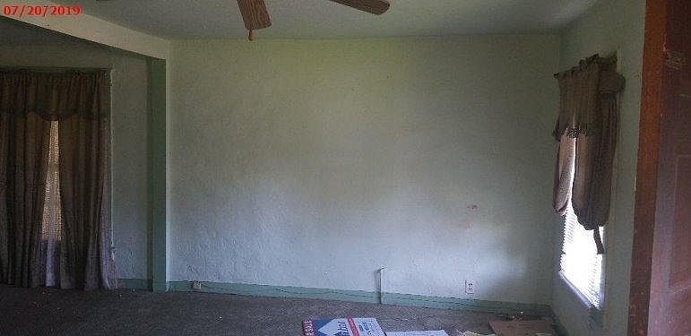 2nd image of 1016 Central St
