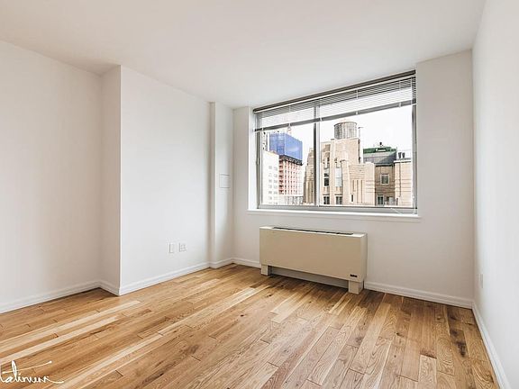 4th image of 2 Gold St APT 3G