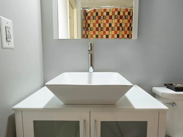 700 Grove St #12J — Photo 13