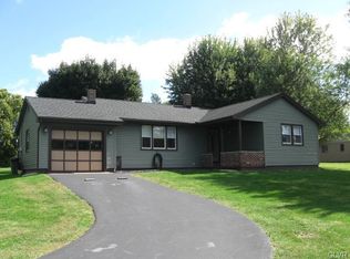 1515 Lieb Rd, Easton, PA 18040
