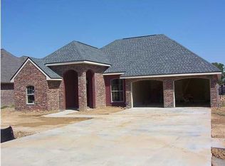 306 Begnaud Dr, Lafayette, LA 70501