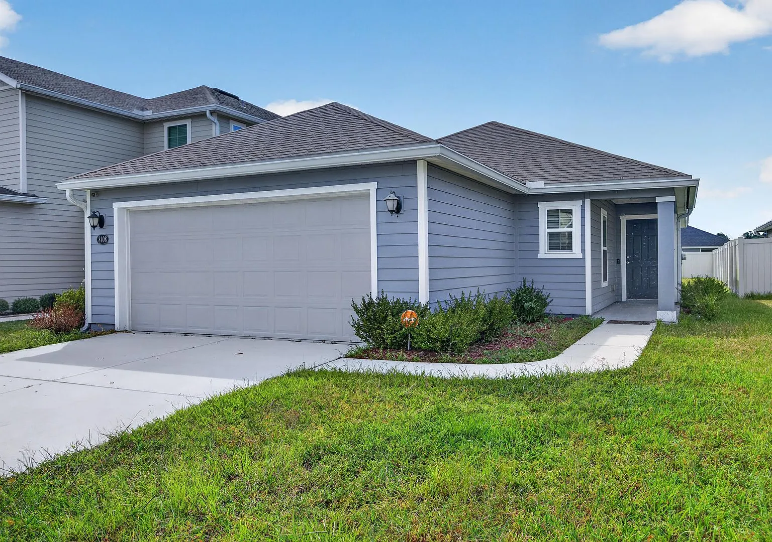 Super Clean Home in Oakleaf — Photo 4
