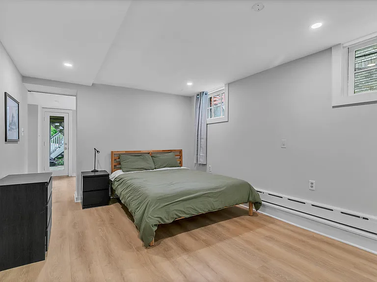 2940 Bellevue Ter NW — Photo 11